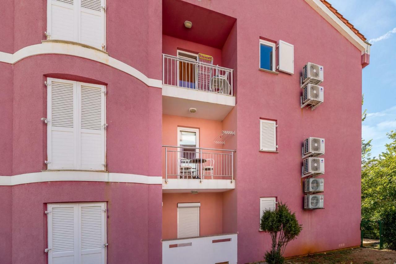 באסקה Apartments Tanja מראה חיצוני תמונה