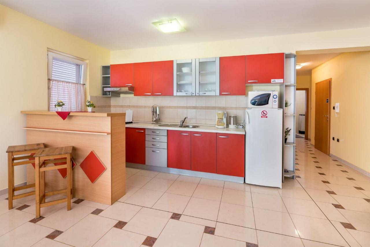 באסקה Apartments Tanja מראה חיצוני תמונה