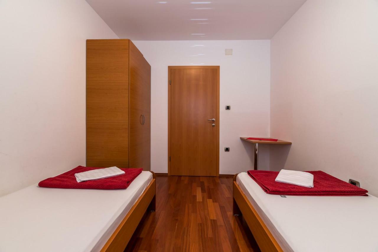 באסקה Apartments Tanja מראה חיצוני תמונה