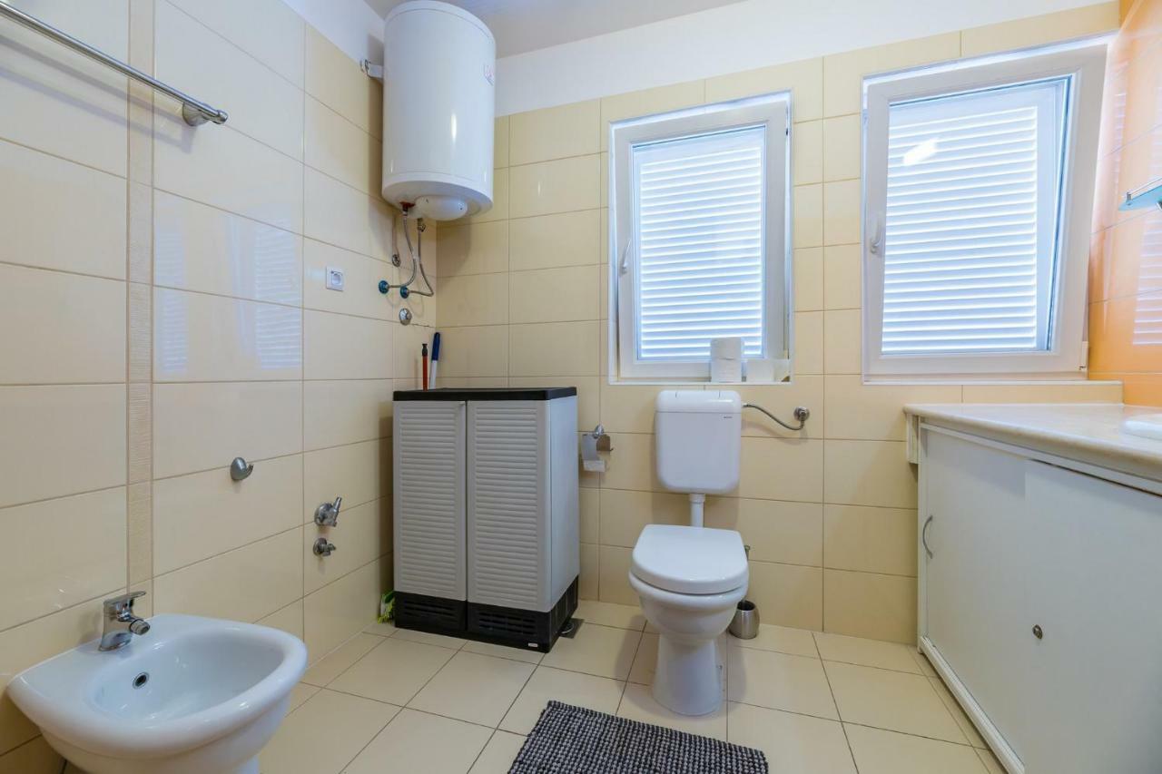באסקה Apartments Tanja מראה חיצוני תמונה