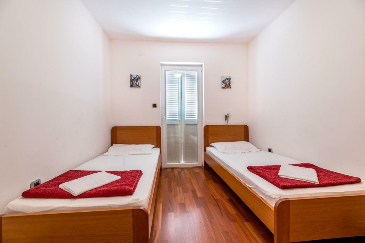 באסקה Apartments Tanja מראה חיצוני תמונה