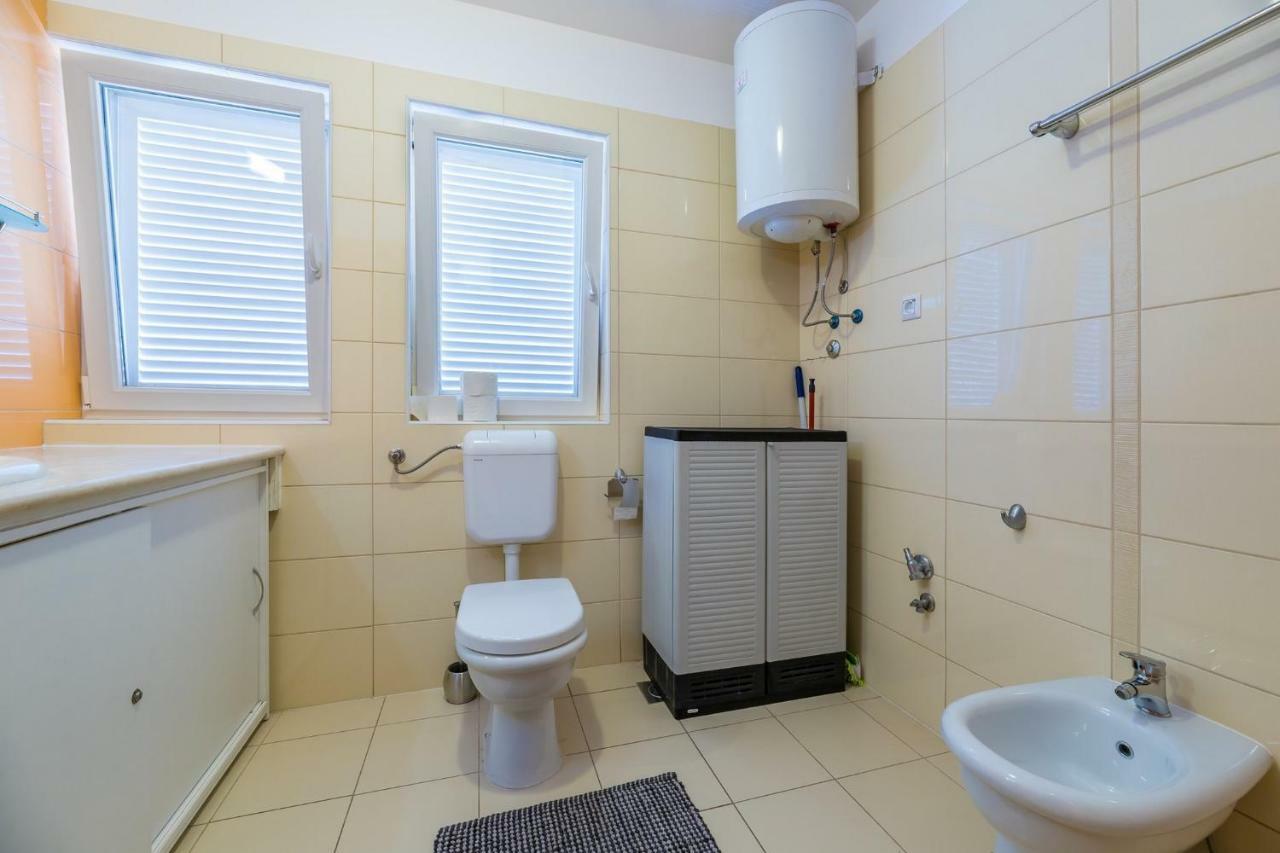 באסקה Apartments Tanja מראה חיצוני תמונה